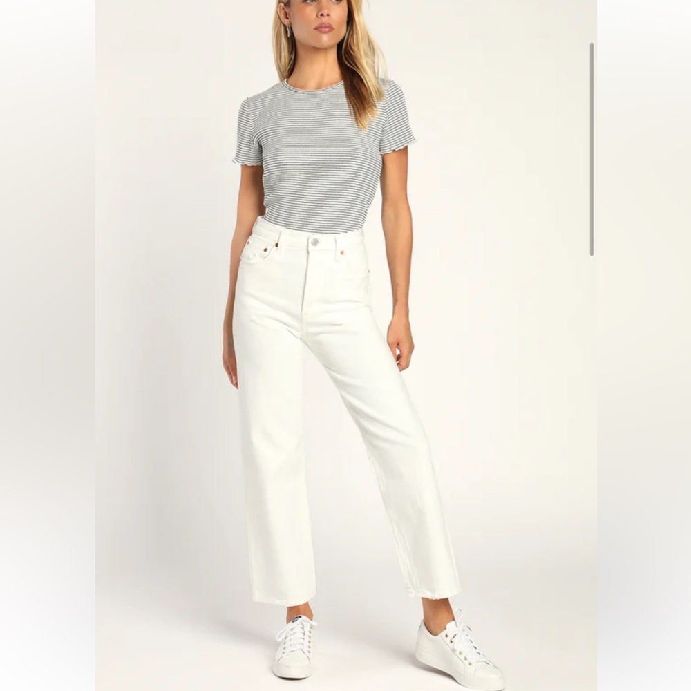 Levi’s ribcage white ankle straight denim